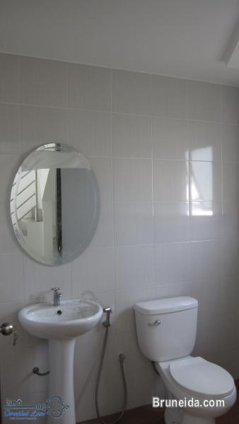 2-storey Detached House FOR RENT - image 8