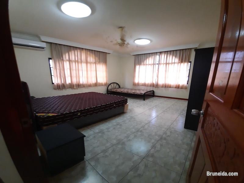 DETACHED HOUSE FOR RENT - image 8