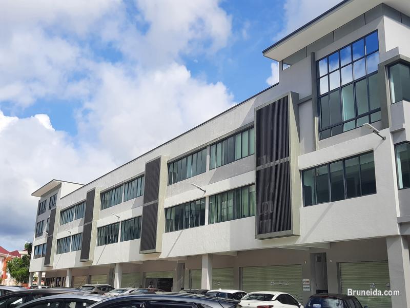 Pictures of SHOP HOUSE FOR RENT