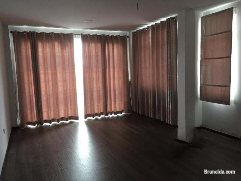 HOUSE FOR RENT AT JERUDONG - image 8