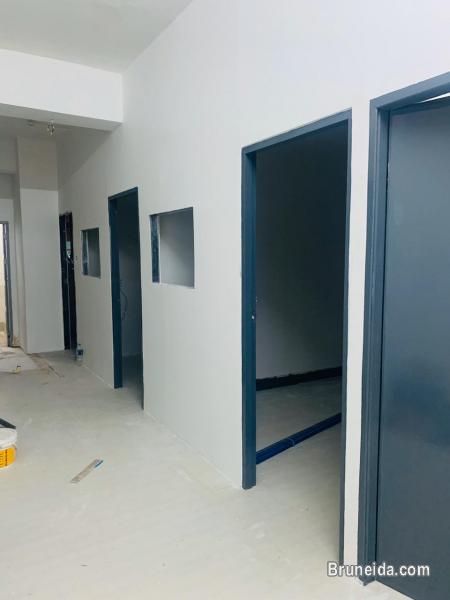 newly renovated office space for affordable rent - image 1