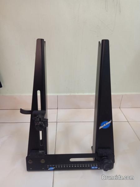 For sales - Park Tool TS-7M Home Mechanic Wheel Trying Stand - image 1