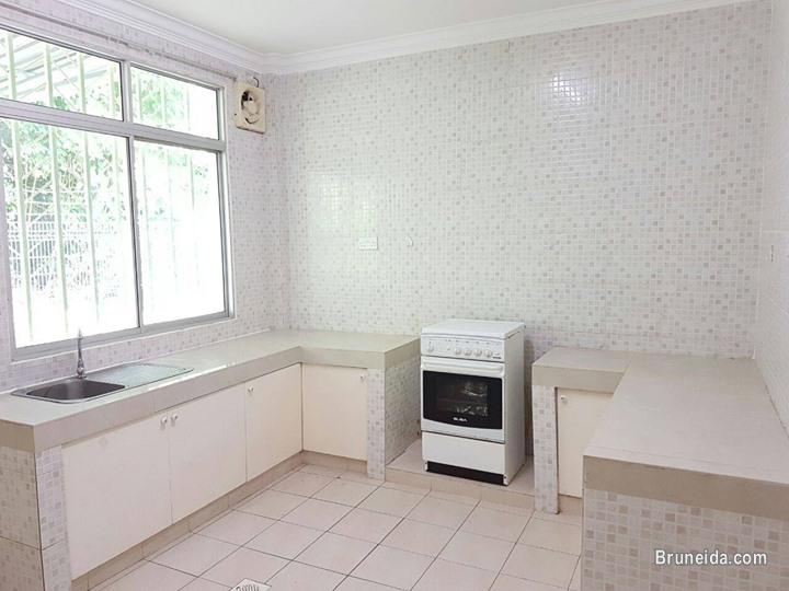 Spacious house - Tungku area - image 3