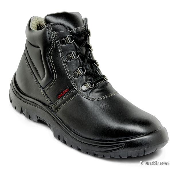 Safety Shoes - image 1