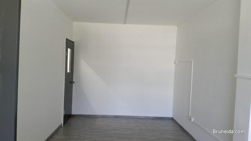 Office/tuition room for rent @ Salambigar same building as Jolibee..Rent is still NEGO - image 1