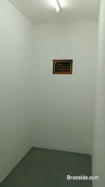 Office/tuition room for rent @ Salambigar same building as Jolibee..Rent is still NEGO - image 5