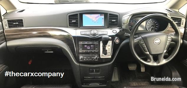 Nissan Elgrand 2. 5 auto highwaystar model2015 - image 5
