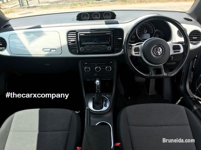 Volkswagen Beetle 1. 2 Tsi auto model2014 - image 5