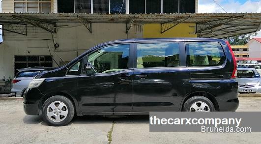 Nissan Serena 2. 0 auto model2009/2013 - image 2
