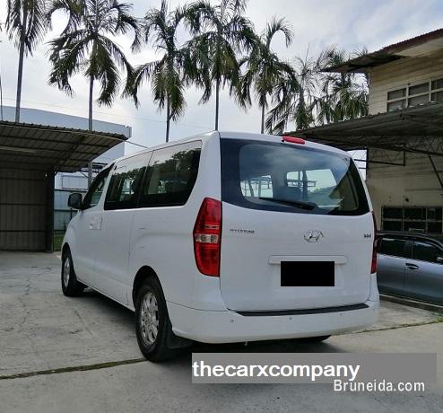 Hyundai H1 2. 5 auto Diesel model2013 - image 3