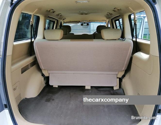 Price reduced! Hyundai H1 2. 5 auto Diesel model2013 - image 4