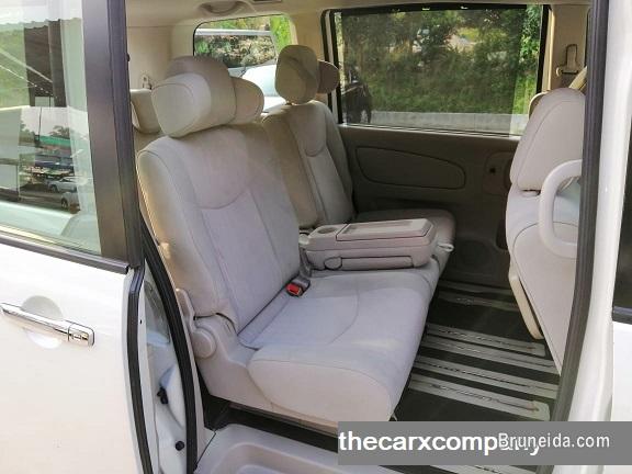 Nissan Serena 2. 0 auto 7seaters model2012 (Brunei used cars) - image 5