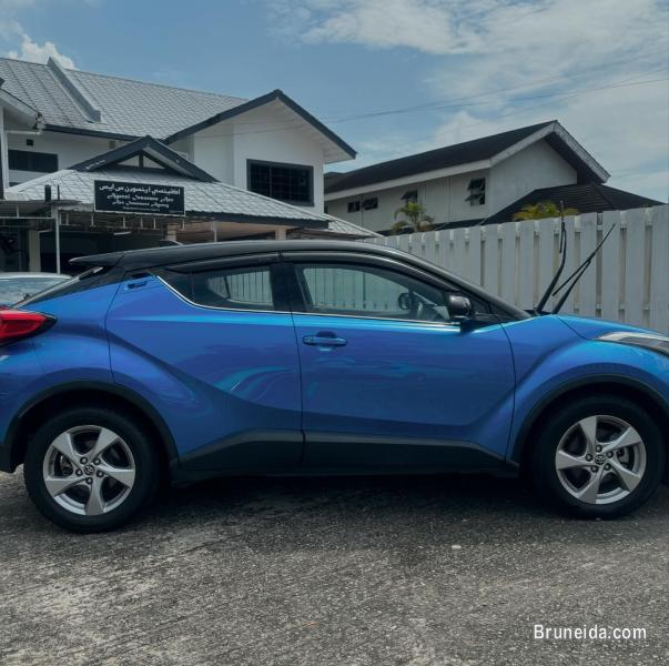 FREE $4000 TOYOTA CHR 1. 8 AUTO HIGH GRADE 2019 - image 2