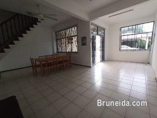 Unfurnished terrace house for rent at Chempaka $650 per mth - image 2
