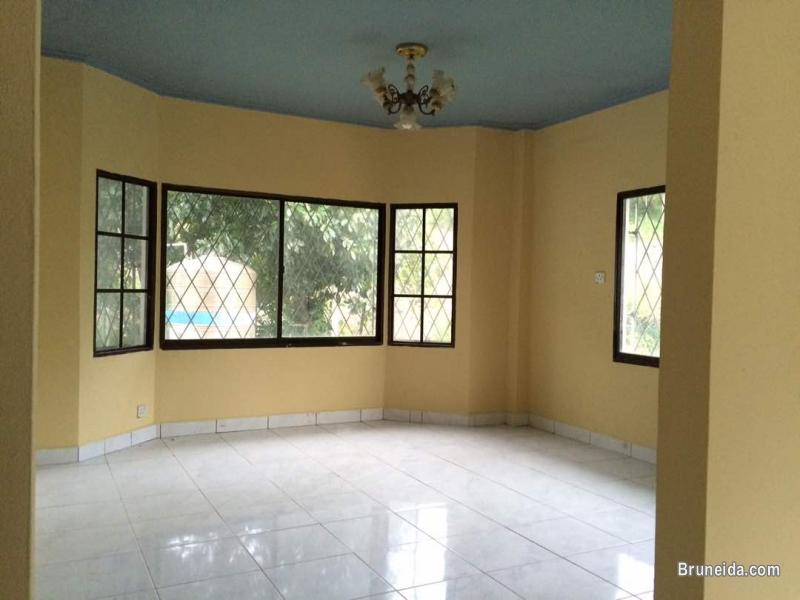Mentiri - House For Rent - image 5