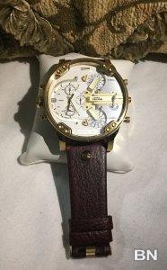 Master copy watch forsale, 1 level to original - image 3
