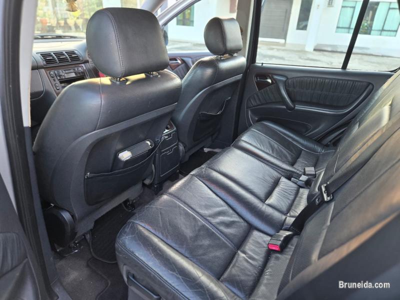 Mercedes ML270 - image 4