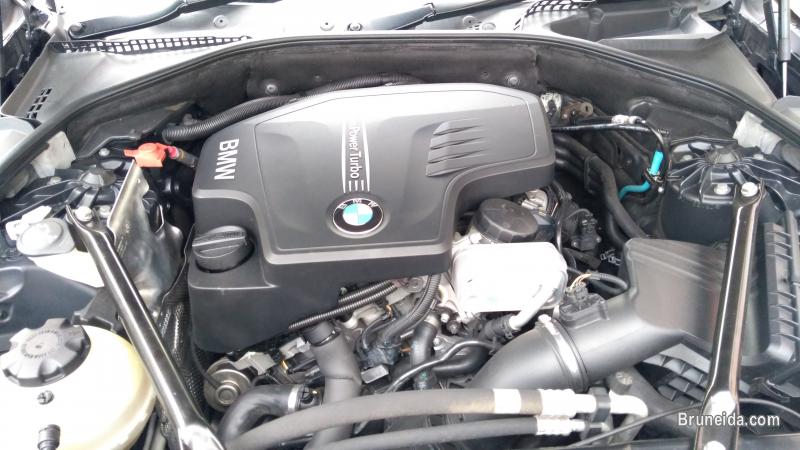 BMW 520 in Brunei