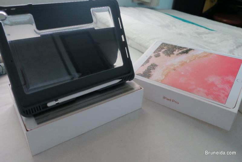 I pad pro 64gb rose gold for sell - image 3