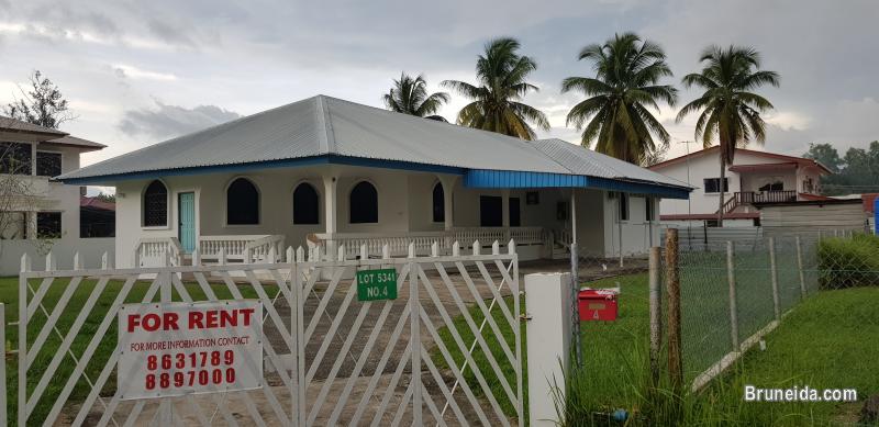 2 Houses for rent at Lumut Area. - image 2