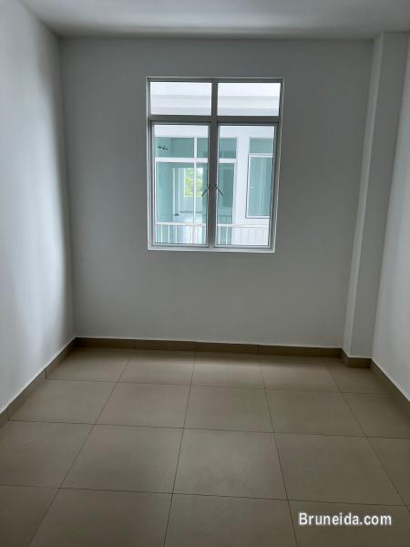 Unit 2E for sale at $195k (open for rentals) - image 6