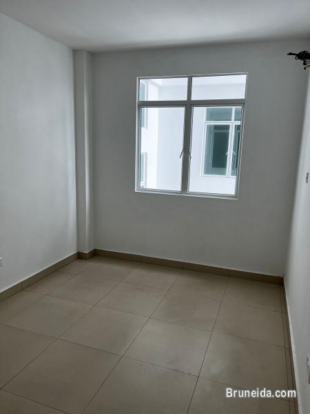 Unit 2E for sale at $195k (open for rentals) - image 7